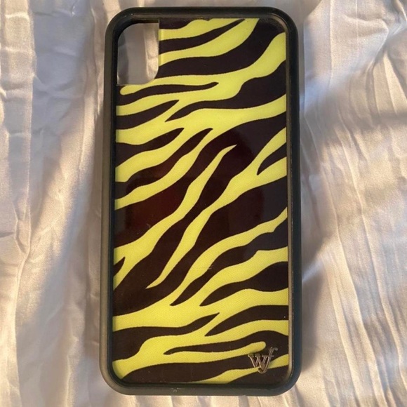 WILDFLOWER GREEN TIGER iPhone Xs case 💚 - Picture 1 of 3